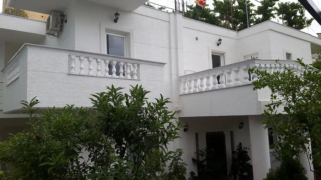 Apartment Vila Violeta Sarande
